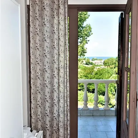 Διαμέρισμα Thea Fresh *